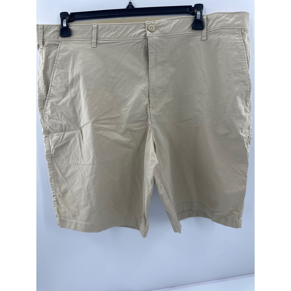 IZOD Advantage Performance Hybrid Shorts Mens 40 Khaki Tan Golf Casual Stretch